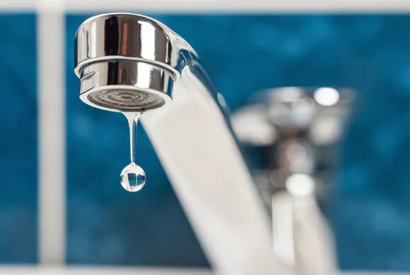 Rétablissement de la distribution en eau sur la totalité de la commune de Saint-Benoît,
