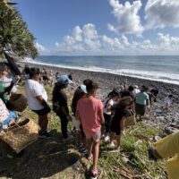 Coup d’envoi du World Clean Up Day dans l’est : la CIREST mobilise 70 écoliers à Bassin Bleu