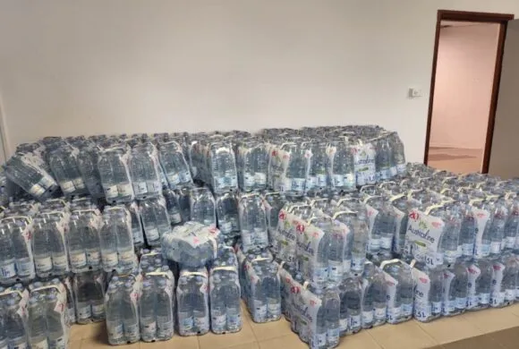 Panne forage : les distributions d’eau se poursuivront ce mercredi 29 octobre à partir de 16h Panne forage : les distributions d’eau se poursuivront ce mercredi 29 octobre à partir de 16h