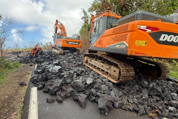 Route des Laves à Sainte-Rose : circulation rétablie en totalité le 28 mai dans l’après-midi Route des Laves à Sainte-Rose : circulation rétablie en totalité le 28 mai dans l’après-midi