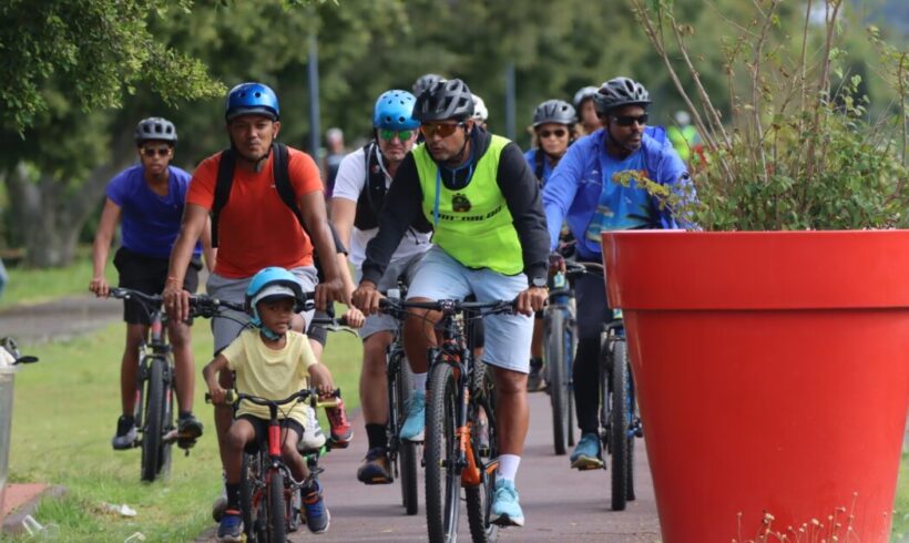 Mobilités douces : retour en images sur les Balades « Vélo Est » de la CIREST ce 20 septembre à Saint-André Mobilités douces : retour en images sur les Balades « Vélo Est » de la CIREST ce 20 septembre à Saint-André
